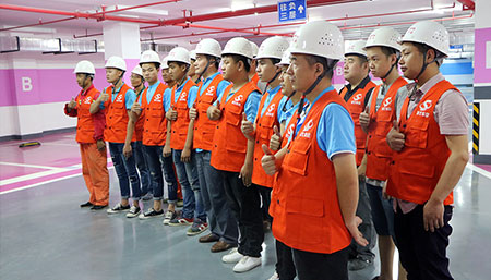 湖北車(chē)安工程部團(tuán)隊(duì)合照